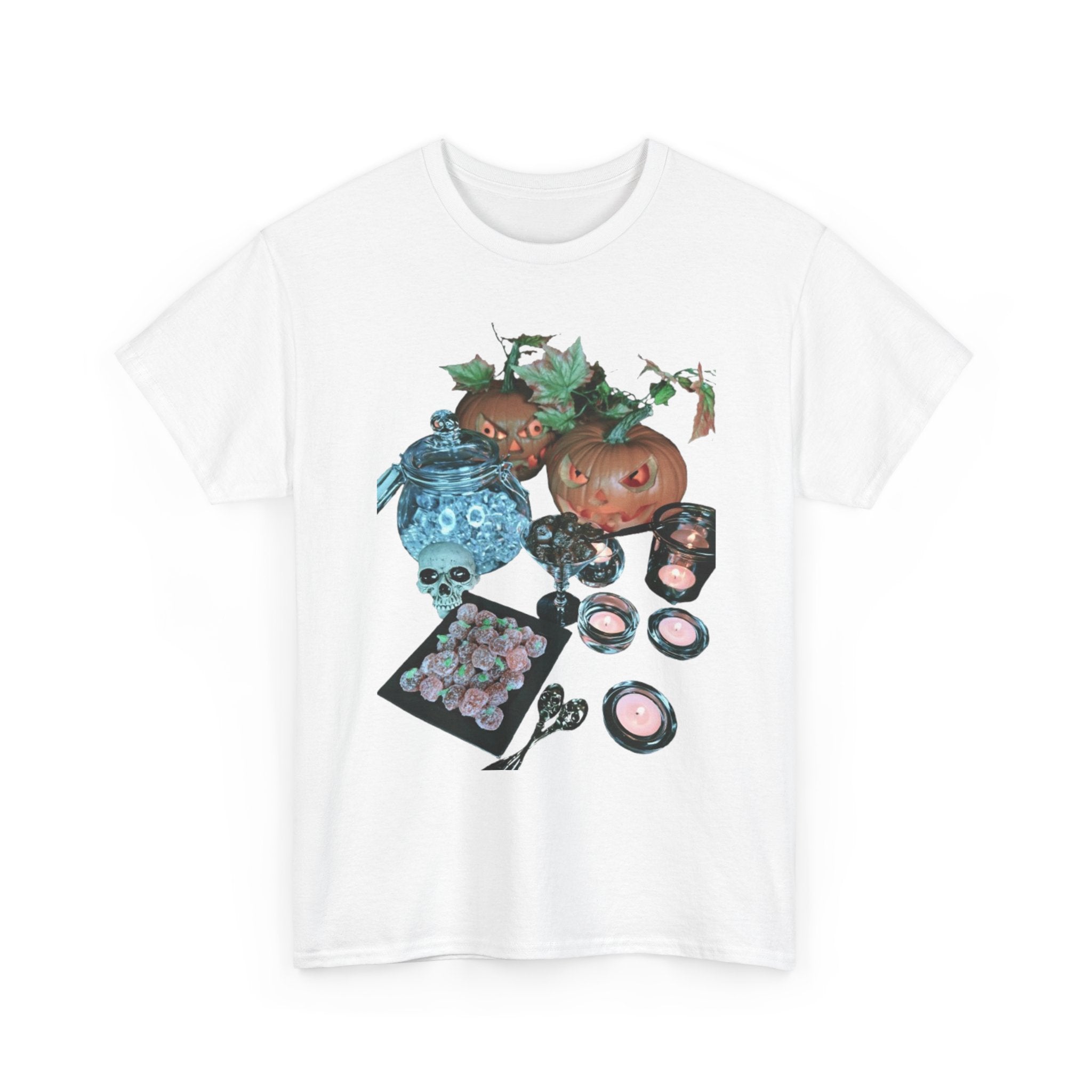 Spooky Halloween Graphic T-Shirt | Fun Halloween Costume Tee